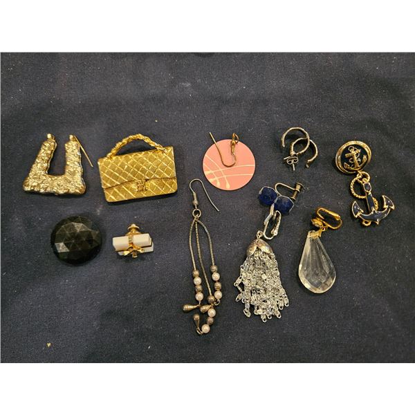 Assorted earrings