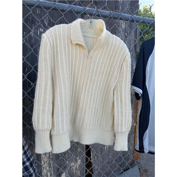 Zip up sweater looks handmade