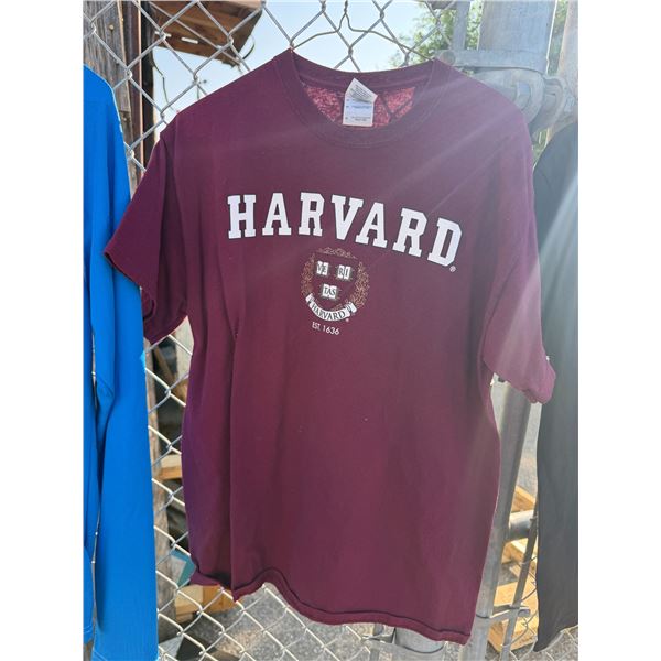Harvard shirt size medium