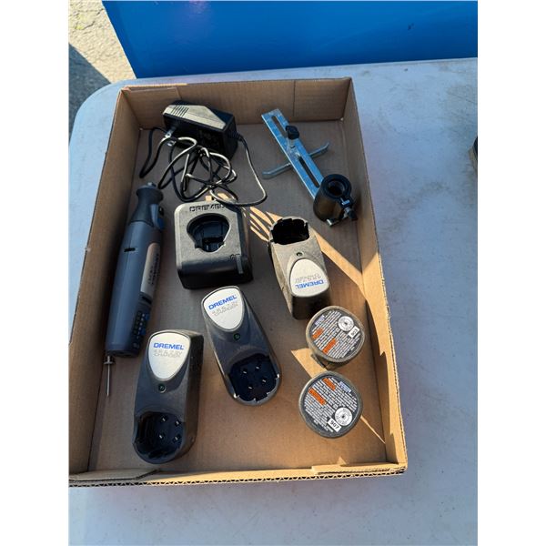 Assorted batteries and chargers for Dremel with Dremel
