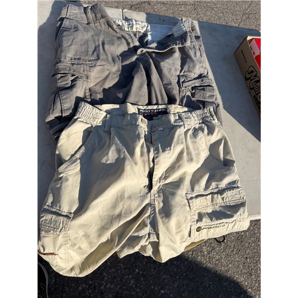 Shorts size 32