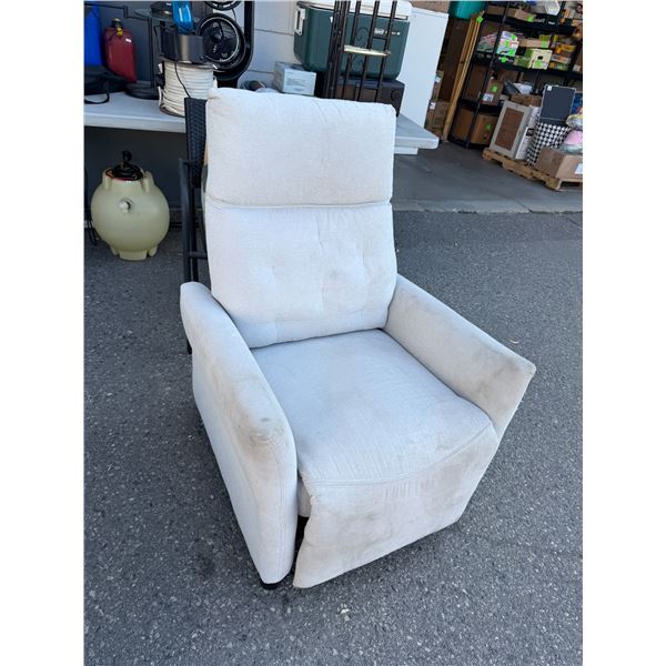 Recliner