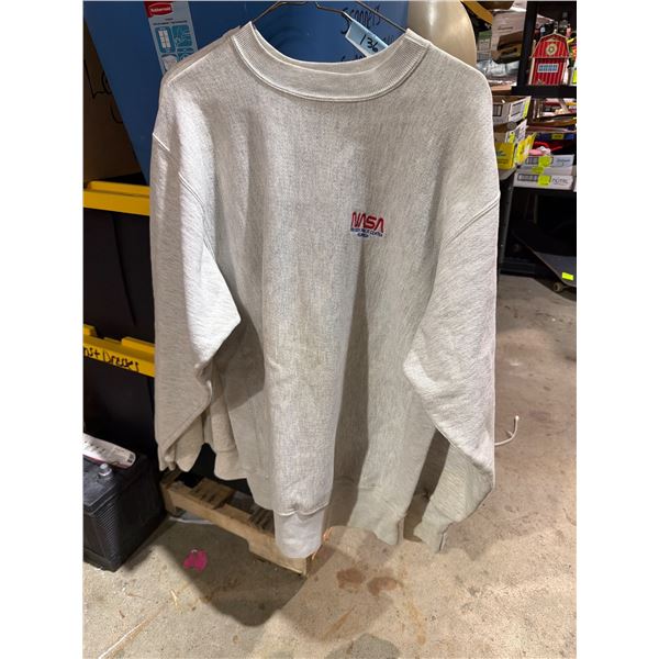 NASA Space Center, Florida sweatshirt size XL