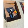 Image 1 : Finishing tools and chisel