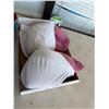 Image 1 : Bra size 46B
