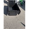 Image 1 : Bins