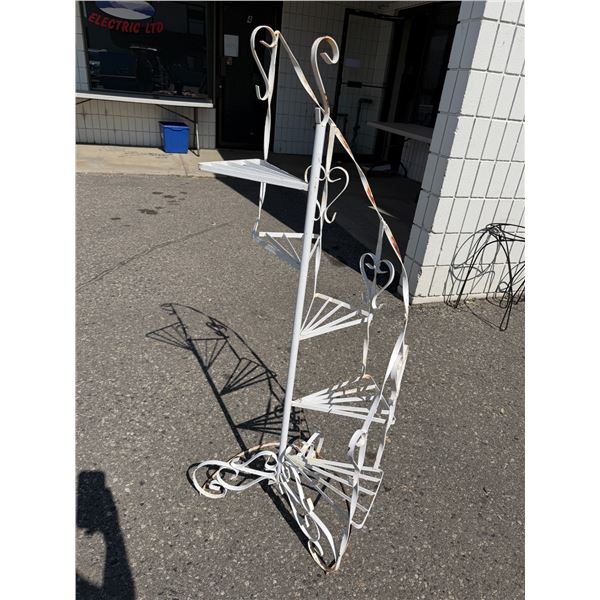 Plant stand