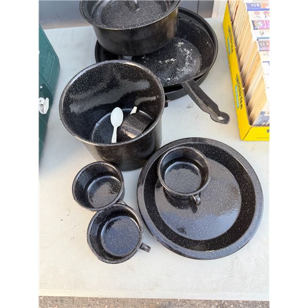 Camp cookware