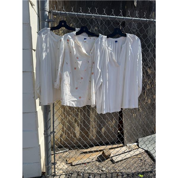 3 shirts size 3X