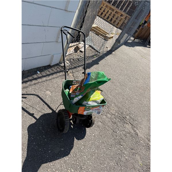 Grass, spreader and other items fertilizer, etc.