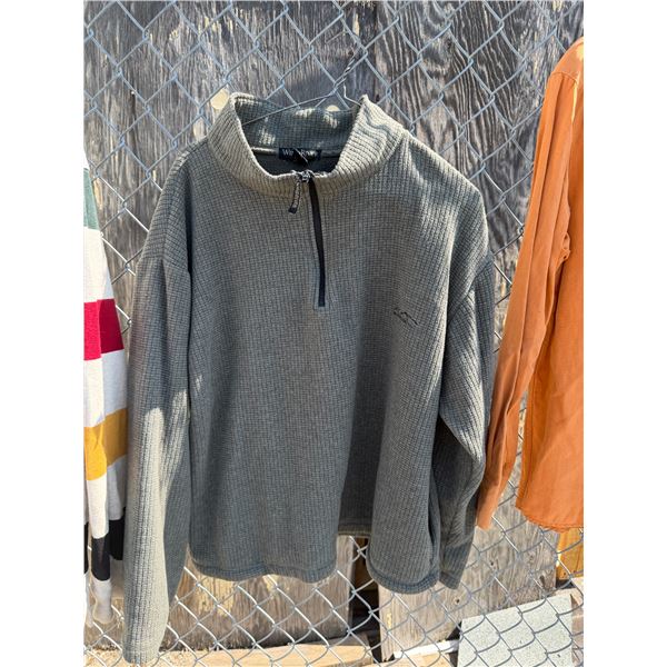 Wind River shirt size large