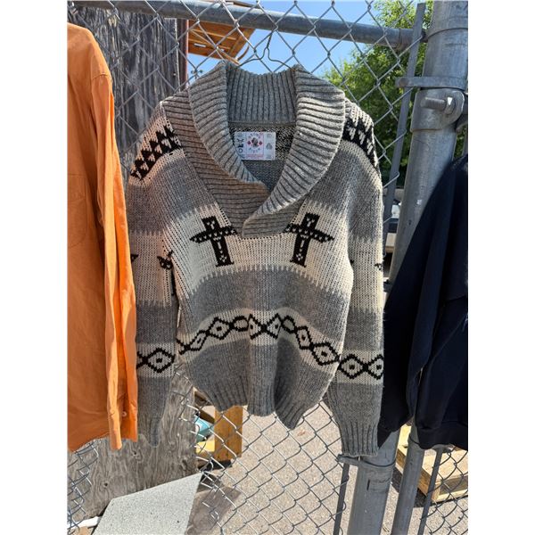 Brown bison pure wool sweater size not shown