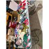 Image 1 : Christmas decor