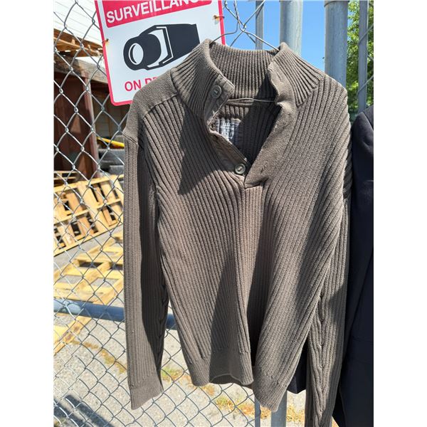 Sweater size XL
