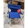Image 1 : Folding camp chair