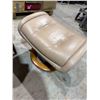 Image 1 : Stressless ottoman