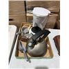 Image 1 : Kitchen items