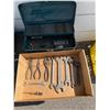 Image 1 : Toolbox and content