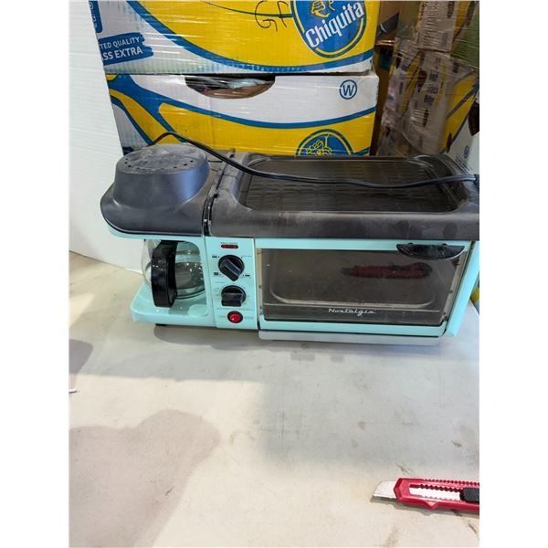 Toaster oven coffee maker