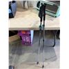 Image 1 : Black diamond walking sticks