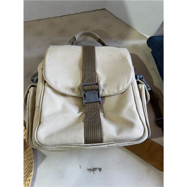 TILLEY endurable's made in Canada bag