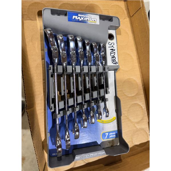 MAXIUM standard wrench set