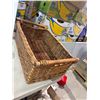 Image 1 : Basket