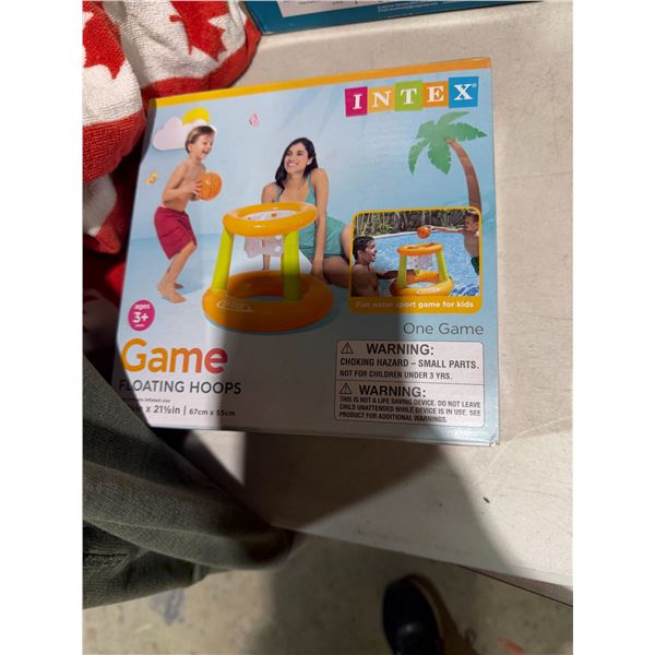Game floating hoops