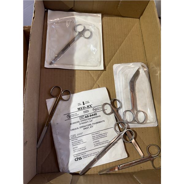 Scissors operating dressing straight 5.5 inch