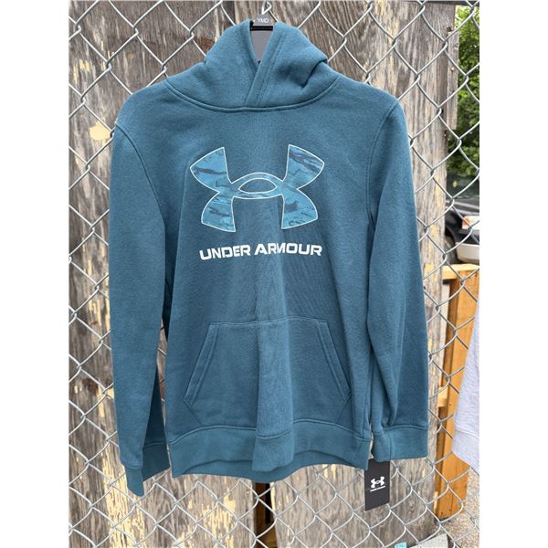 NWT youth under Armour medium hoodie