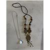 Image 1 : Costume jewelry