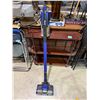 Image 1 : Shark vacuum no power cord