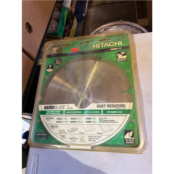 Hitachi blade