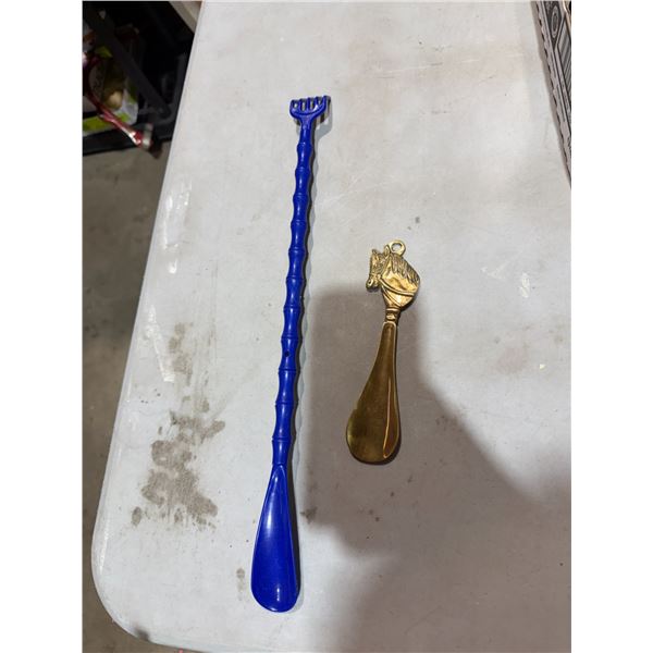 Shoehorns