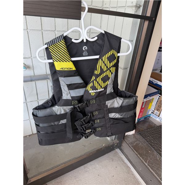 Extra large life jacket