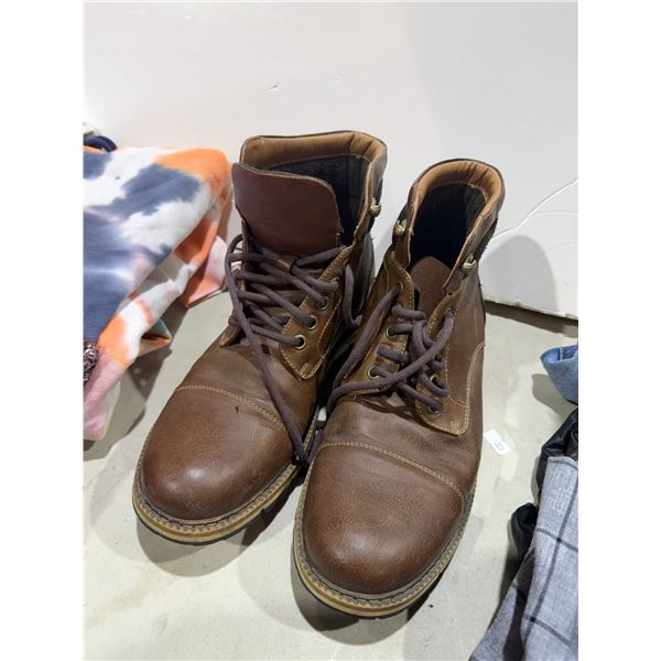 Boots size 42.5