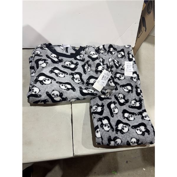 NWT pj, size large