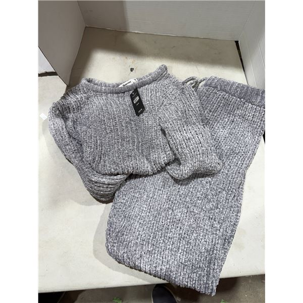 NWT longe wear