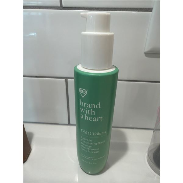 Brand with a heart OMG, volume in conditioner blend