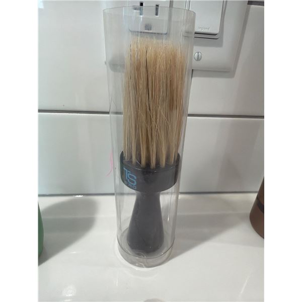 Shaving brush, alter ego color care shampoo