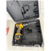 Image 1 : Dewalt drill