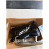 Image 1 : Skates size 8