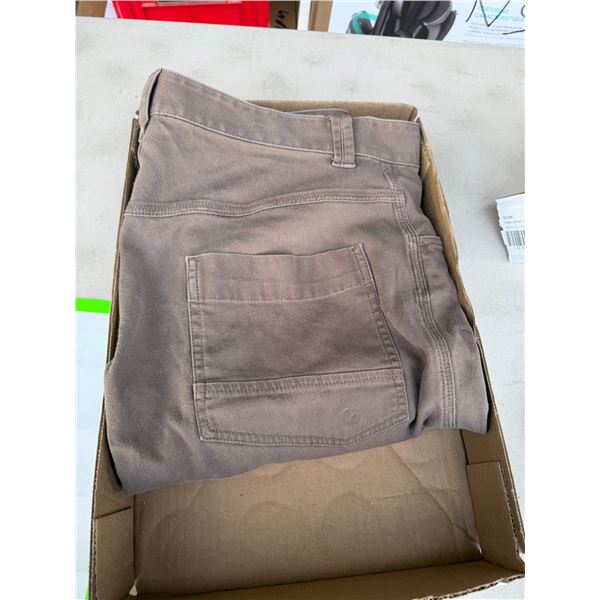 Mountain equipment co-op size 34 x 32
