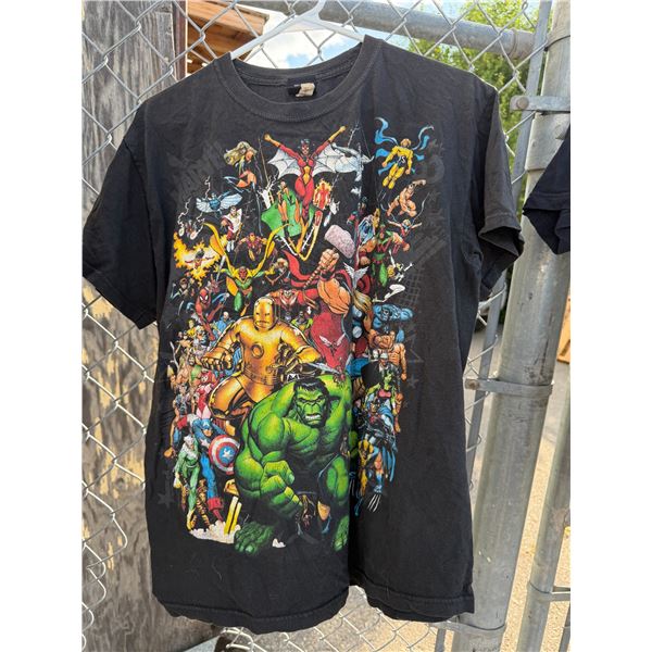 Marvel T-shirt, size medium