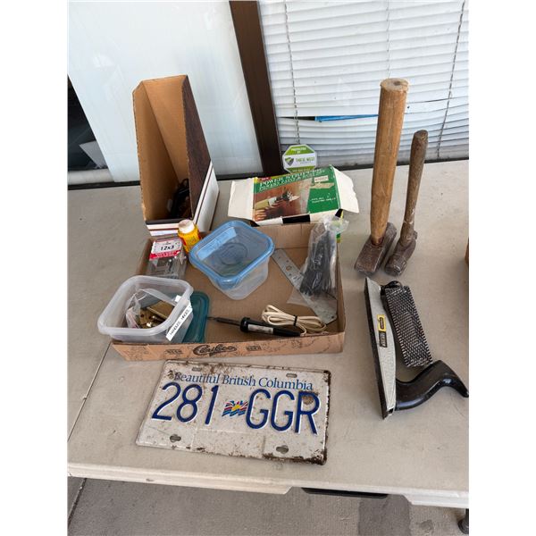 Miscellaneous lot