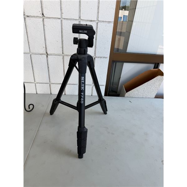 SLIK  F740 trip