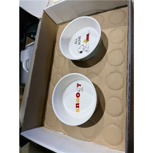 Dog dishes