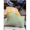 Image 1 : Cushions