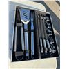 Image 1 : Barbecue set