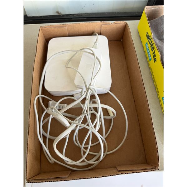 Airport extender